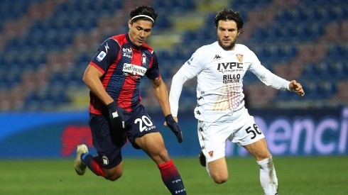 Rojas ingresó en goleada del Crotone ante Benevento