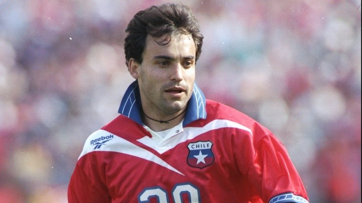 José Luis Sierra encarnó pasajes inolvidables en la selección chilena a fines del siglo pasado. Foto: Getty Images