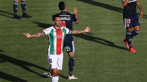 Luis Jiménez le convirtió un gol a la U el 14 de enero