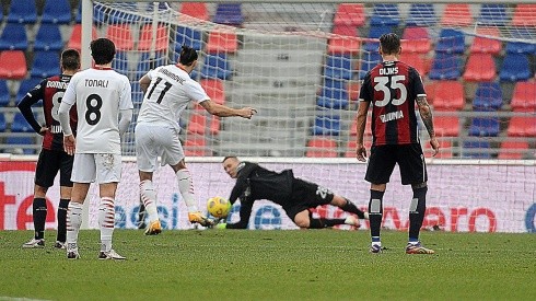 Zlatan Ibrahimovic falló un penal en el triunfo del Milan contra Bologna.