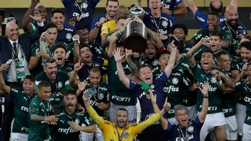 Kuscevic gritó campeón en la Copa Libertadores junto a Palmeiras