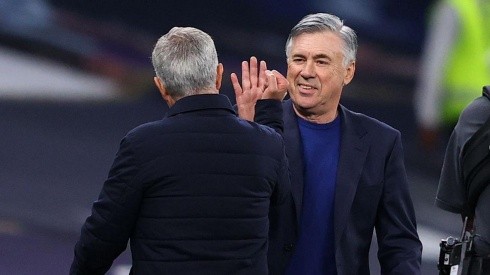 José Mourinho se saluda cariñosamente con Carlo Ancelotti