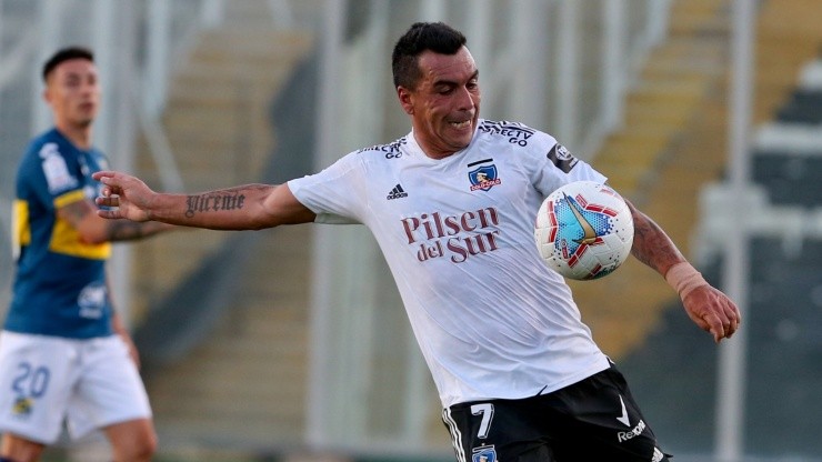 Esteban Paredes en Colo Colo