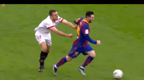 Lionel Messi fue indetenible para Joan Jordán.