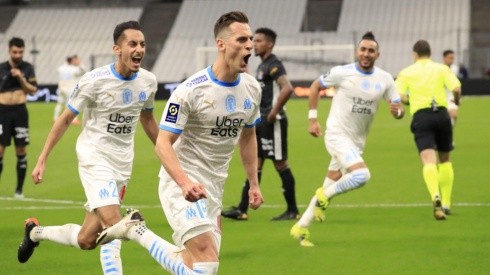 Milik marcó el gol del empate entre Marsella y Lyon.
