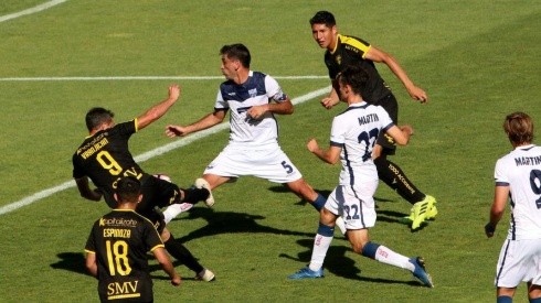 Duelo entre Fernández Vial y Recoleta en la Segunda División