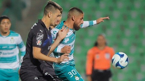 Ignacio Jeraldino lleva ocho partidos y cero goles en su paso por el Santos Laguna del fútbol mexicano