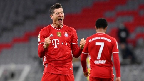 Robert Lewandowski y triplete en el clásico: Bayern se lo dio vuelta al Dortmund.