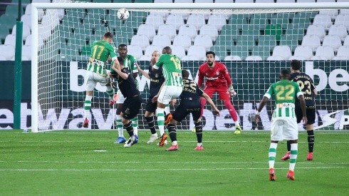 Real Betis dio vuelta el resultado ante Alavés