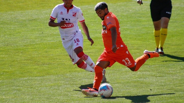 Nicolás Maturana es una de las armas de Cobreloa para ir por el ascenso a Primera División. Foto: Agencia Uno