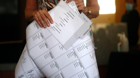 Este 10 y 11 de abril habrá elecciones en el país en medio de los aumentos de casos por Covid-19