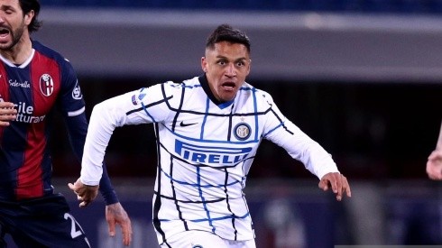 Alexis Sánchez ingresó en los minutos finales del triunfo del Inter contra Bologna.
