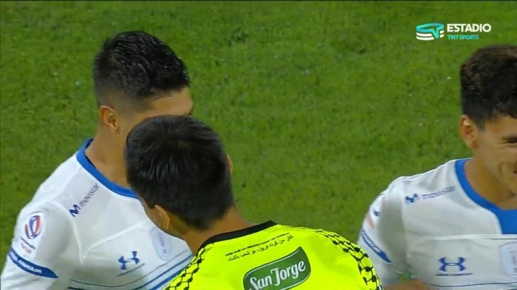 Toselli y Parot también tuvieron un bello reencuentro.