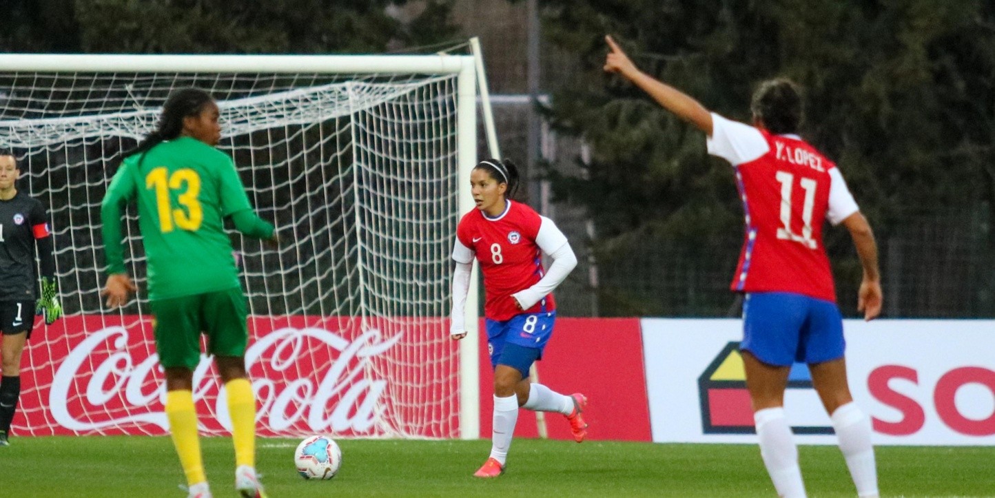 Selección chilena femenina | Karen Araya va por más ...