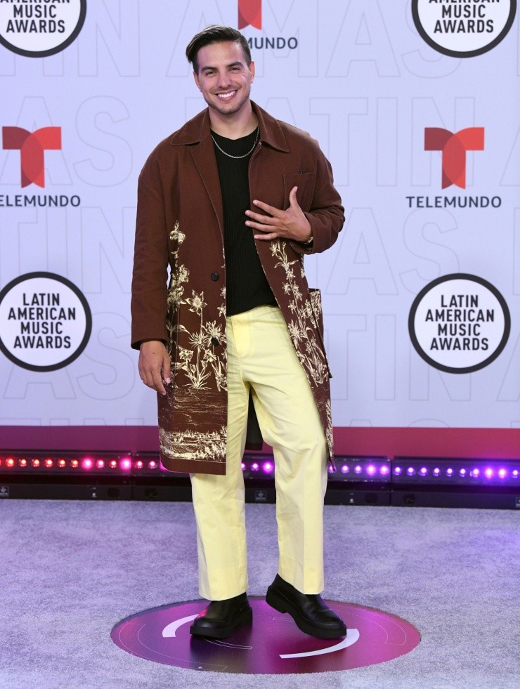 Los looksen los Latin American Music Awards 2021.(20)
