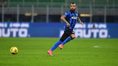 Arturo Vidal no ha podido ponerse a punto tras la cirugía de rodilla y cumplirá dos meses sin actividad oficial en el Inter de Milán