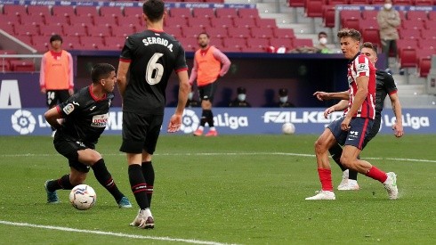 Marcos Llorente selló la goleada del Atlético de Madrid con doblete.