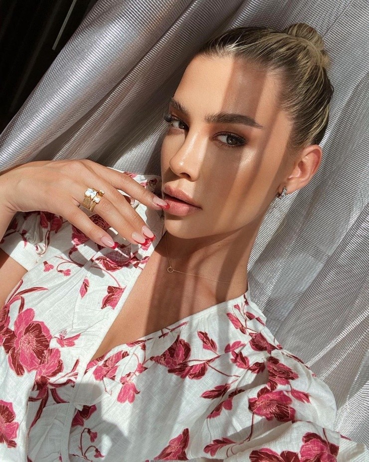 Así luce la hija de Luis Miguel, Michelle Salas, en la actualidad.(15)