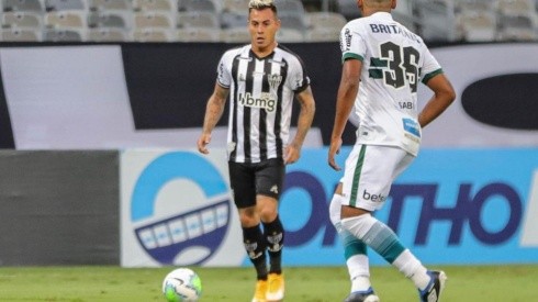 Edu Vargas sumó minutos en el estreno de Atlético Mineiro por Copa Libertadores.