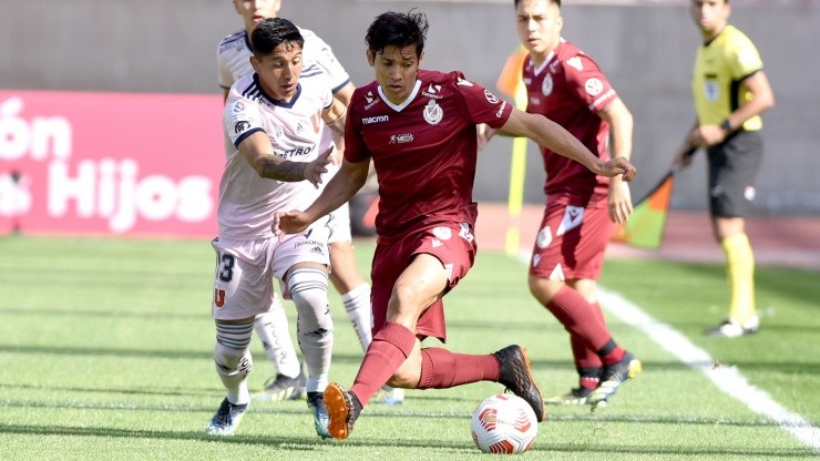 Matías Fernández, mediocampista de Deportes La Serena