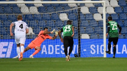 Buffon atajó un penal en duelo frente al Sassuolo