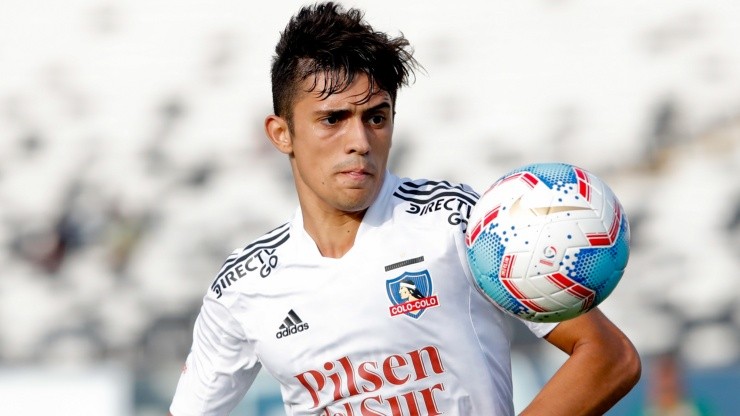 Pablo Solari, delantero argentino de Colo Colo