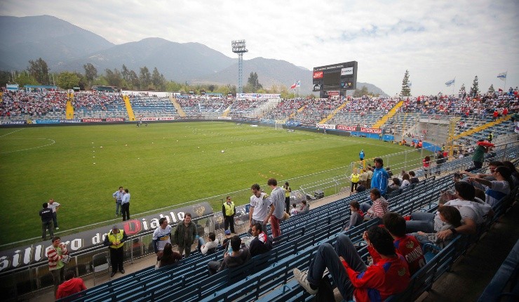 El Estadio San Carlos de Apoquindo recibirá el duelo de la Selección Chilena ante Bolivia por las Eliminatorias a Qatar 2022. | Foto: Agencia Uno.
