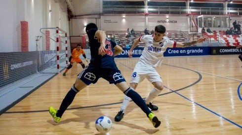 Universidad de Chile goleó a Nacional de Montevideo en el inicio de la Copa Libertadores de Futsal