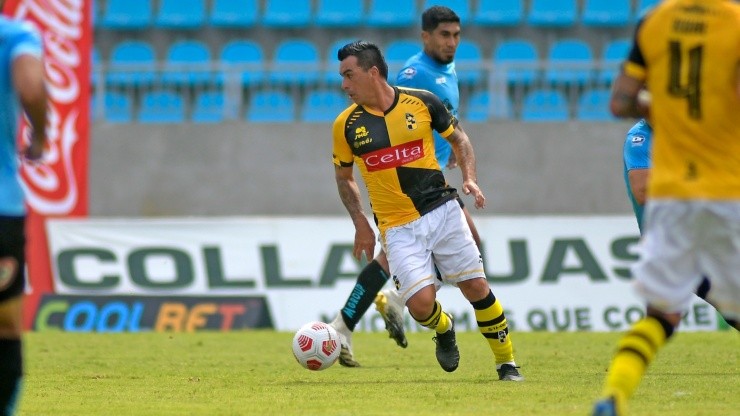 Esteban Paredes lleva tres goles e iguala en el primer lugar de la tabla de artilleros de la Primera B. Foto: Agencia Uno
