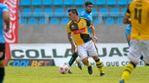 Esteban Paredes suma 363 conquistas en el fútbol profesional.
