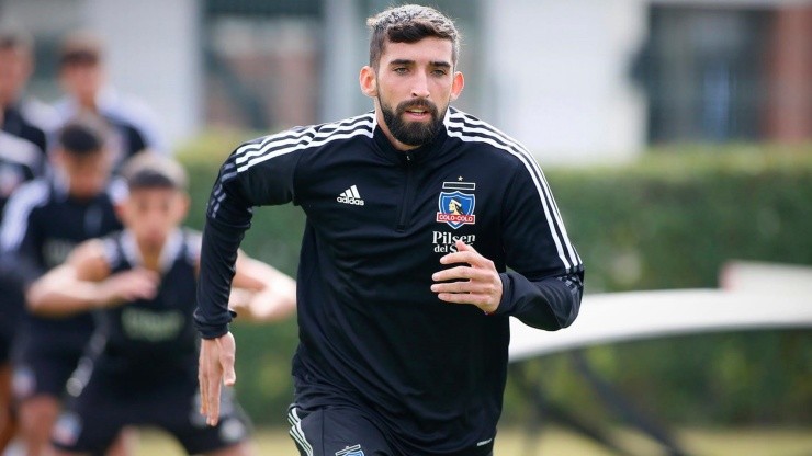 Emiliano Amor, defensor argentino de Colo Colo