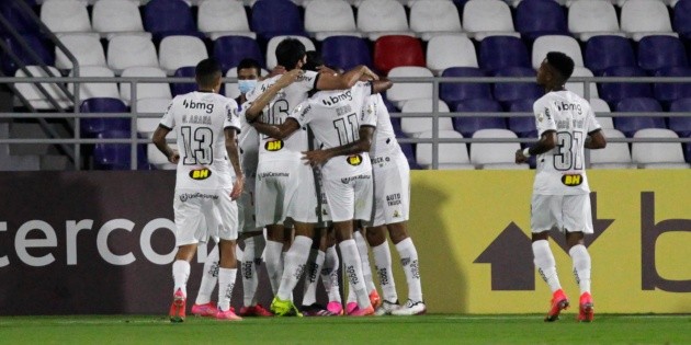 Horario: Atlético Mineiro de Eduardo Vargas vs Deportivo ...