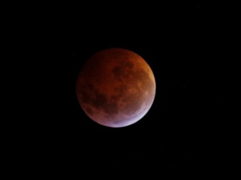 ¿Cuál es la mejor hora para ver el eclipse lunar?