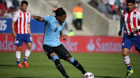 Uruguayos y paraguayos sumaron seis puntos cada uno en las primeras cuatro fechas Eliminatorias.
