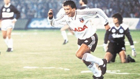 Los albos celebrarán este sábado el 30° aniversario de la obtención de la Copa Libertadores.