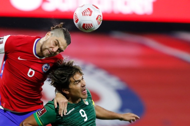 Francisco Sierralta será otra de las grandes novedades en el 11 de Chile para debutar ante Argentina por la Copa América. | Foto: Getty Images