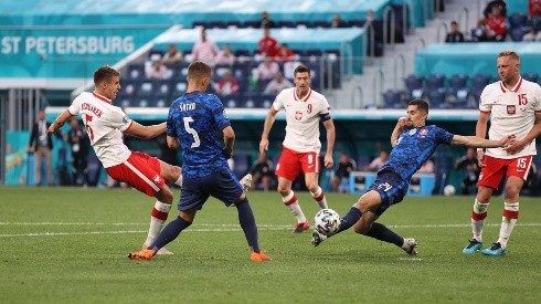Polonia y Robert Lewandowski no pudieron: triunfo de Eslovaquia en el debut por la Eurocopa.