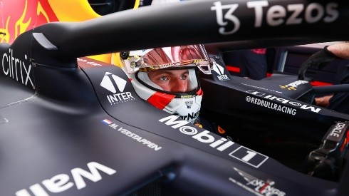 Max Verstappen lidera la tabla general de pilotos de la F1 con solo cuatro unidades más que Lewis Hamilton.