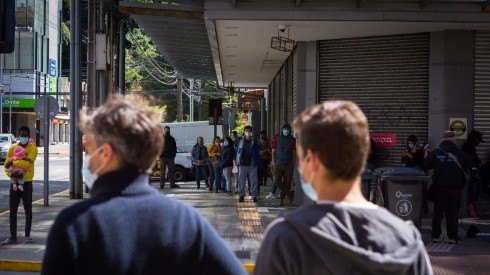 La vida diaria en Chile ha cambiado drásticamente por la pandemia, afectando de sobremanera a los bolsillos de la población.