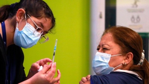 Los rezagados mayores de 20 años también pueden acudir a vacunarse.