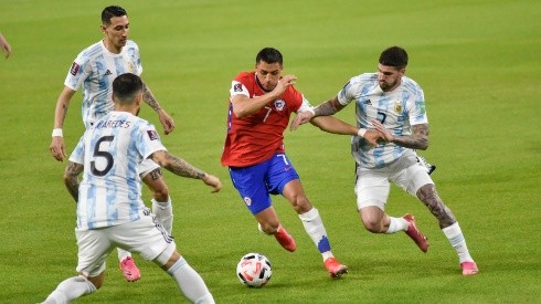 Alexis Sánchez sigue recuperándose para estar en Copa América