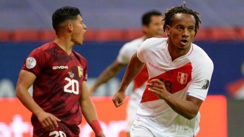Carrillo anotó el único gol de Perú ante Venezuela