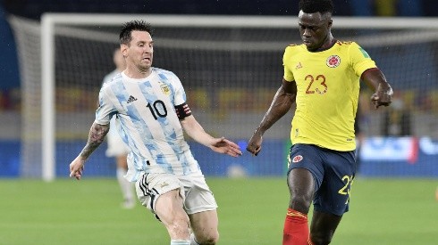 Colombia buscará la hazaña y frenar a una Argentina que viene inspirada con Lionel Messi a la cabeza.