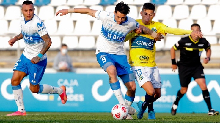 Everton eliminó a Universidad Católica de la Copa Chile