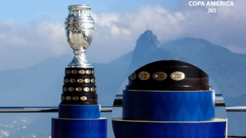 El trofeo se paseó por todo Río de Janeiro este sábado