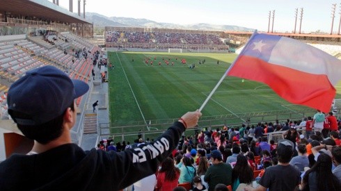 La selección chilena podrá reencontrarse con su público en septiembre ante Brasil, de acuerdo a las últimas indicaciones de la autoridad sanitaria