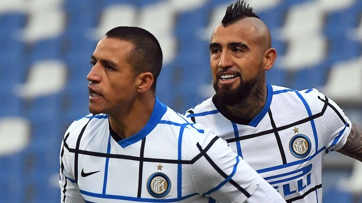 Alexis Sánchez y Arturo Vidal, jugadores chilenos del Inter de Milán