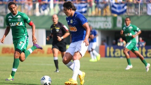 Martins Moreno jugando por el equipo que está en la B