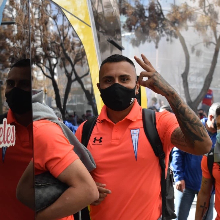 La UC y la U juegan este domingo a las 16:00 (FOTO: CRUZADOS)