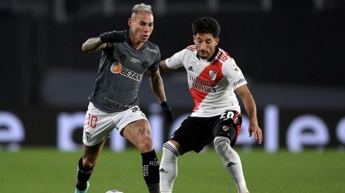 Eduardo Vargas jugó 89 minutos en el partido de ida y, en tanto, Paulo Díaz estuvo presente durante todo el encuentro.